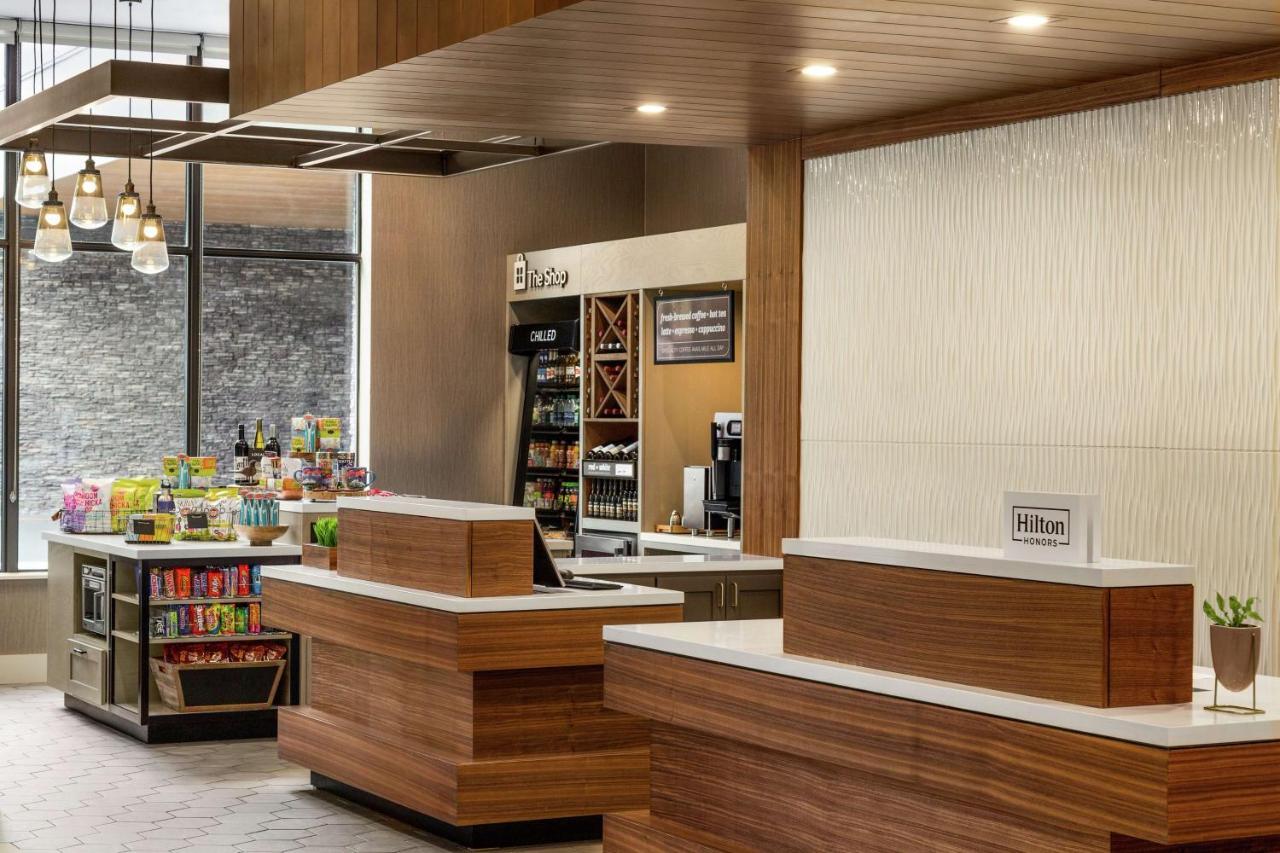 Hilton Garden Inn Seattle Airport Ситак Экстерьер фото